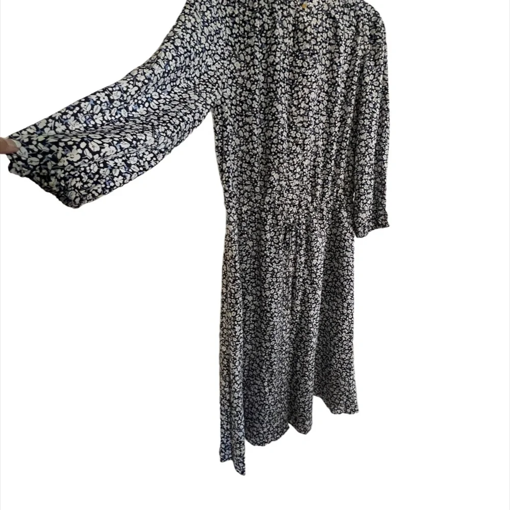 Ralph Lauren - Blue Floral Print Long Sleeve Button-Up Shirtwaist Dress - Picture 5 of 6